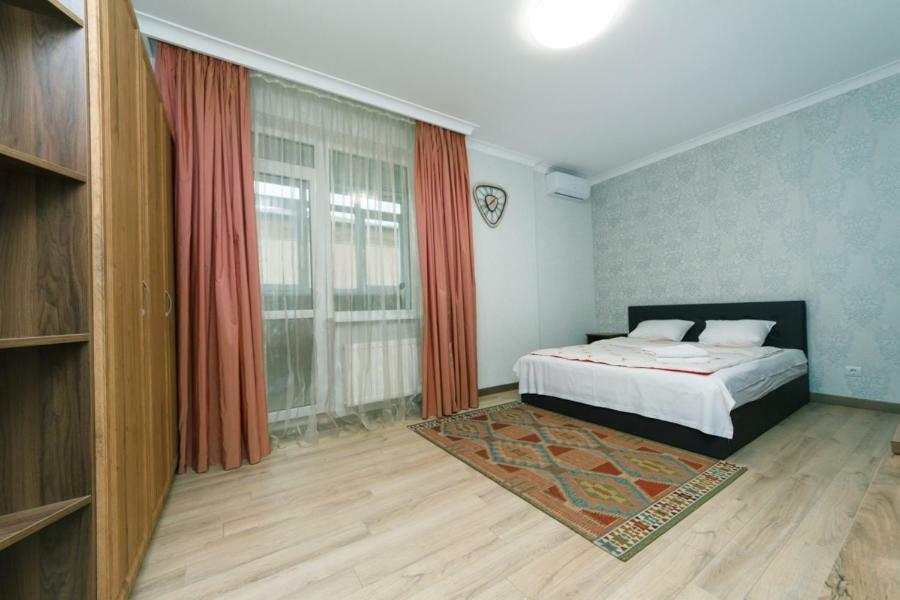 Apartmant In Kpi З Двома Спальнями Kijów Zewnętrze zdjęcie